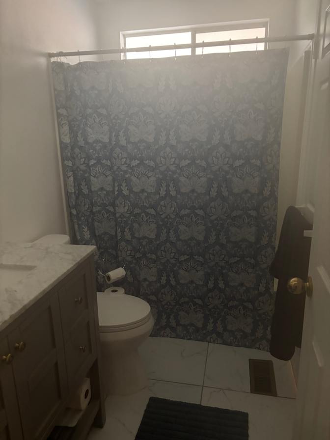 Candice Jones's room