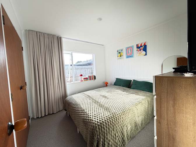 Emily Maybin's room