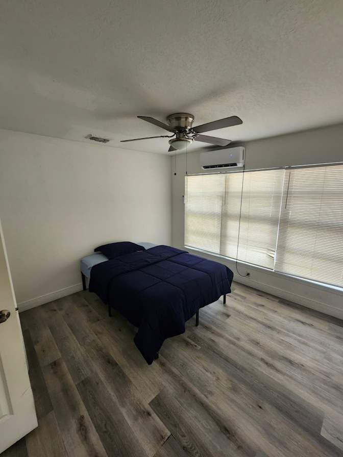 Pablo Ochoa's room