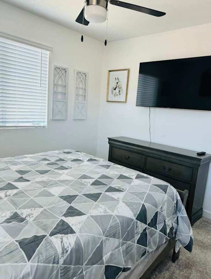 Legacy's room