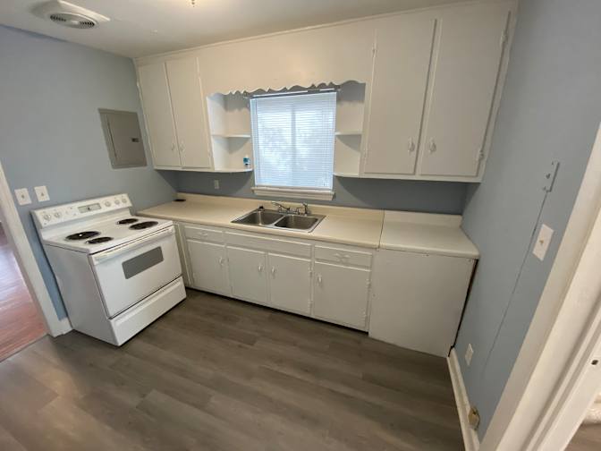 Alcove Rooms's room
