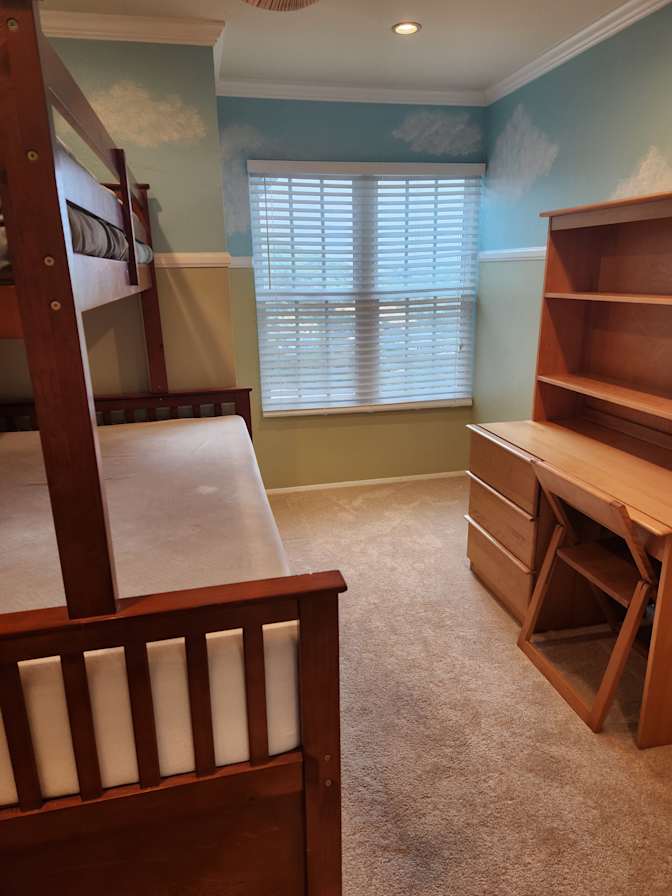Linda's room