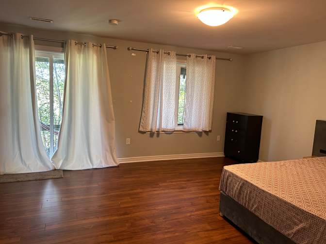 Carolyn's room