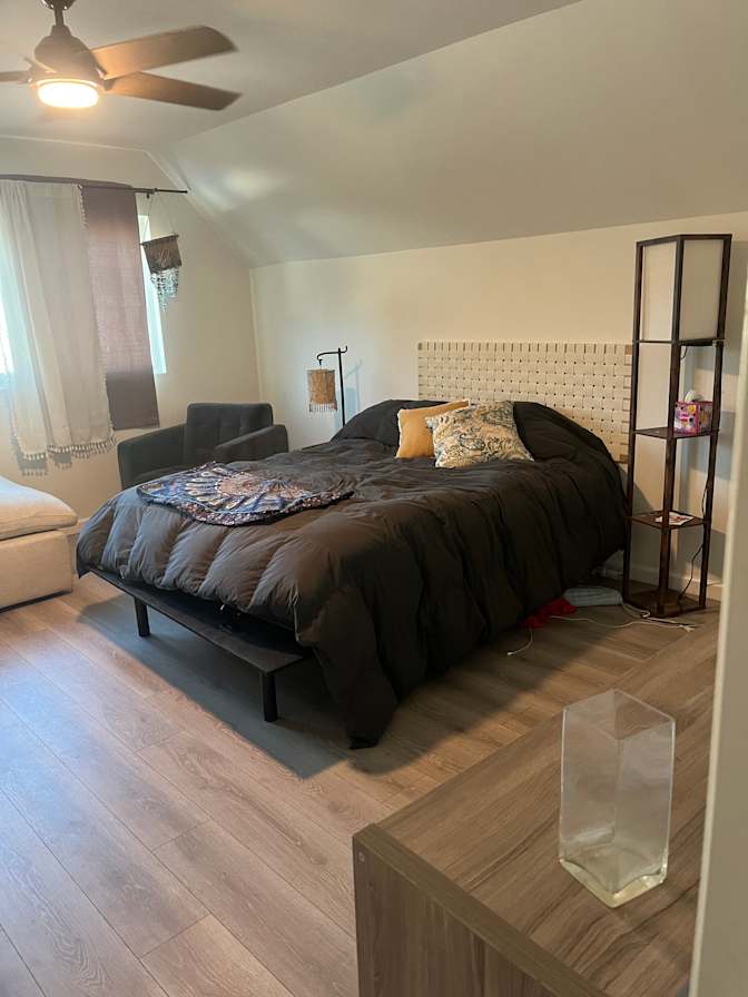 Rachel's room