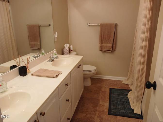 Alcove Rooms's room