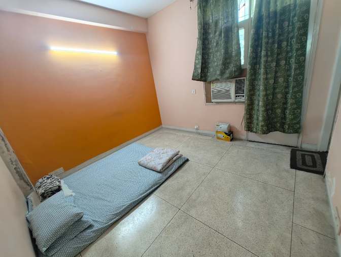 Jiya's room