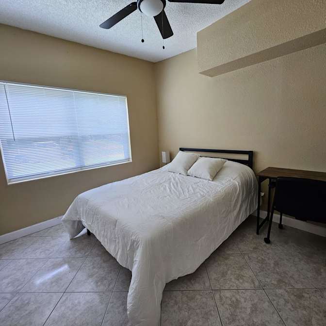 PadSplit's room