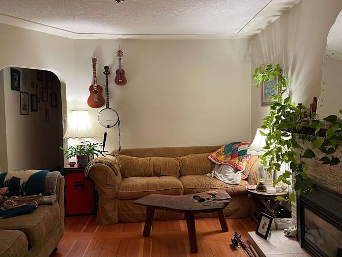 Cece's room