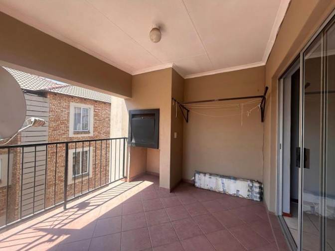 Thobile's room
