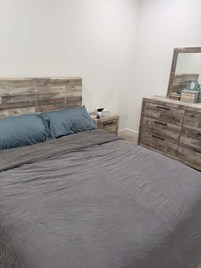 Alberto's room