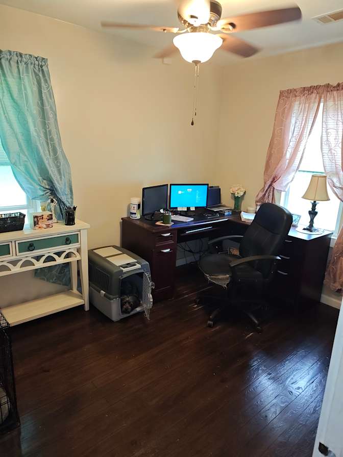 Rena's room