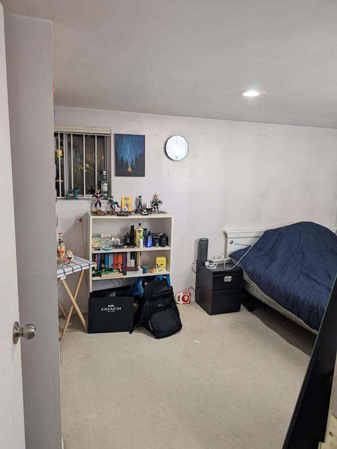 Alejandro's room