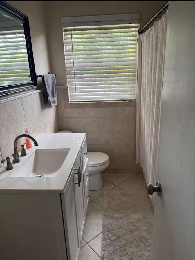 Ross barber's room