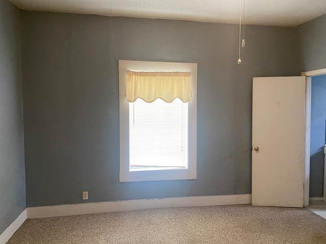 Leon's room