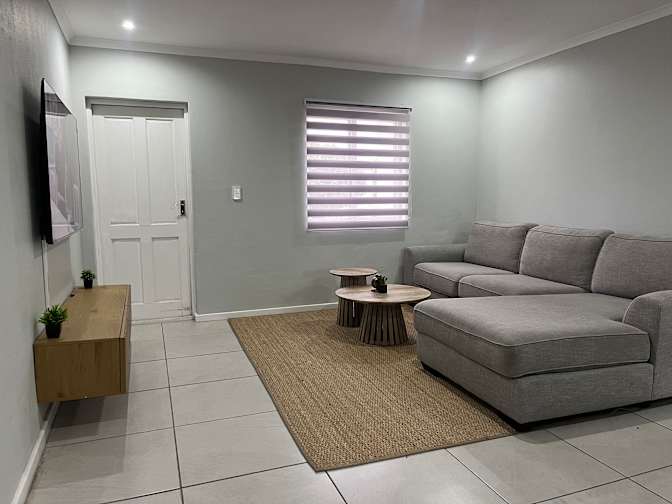 Tee's room
