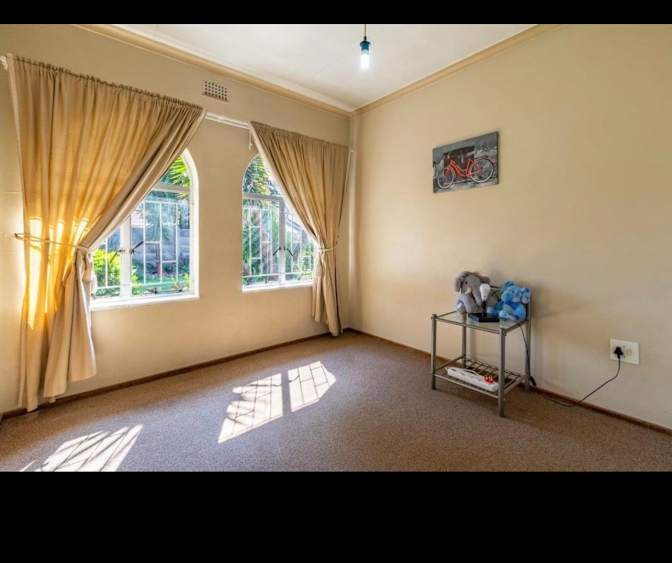 Neliswa Ndlovu's room