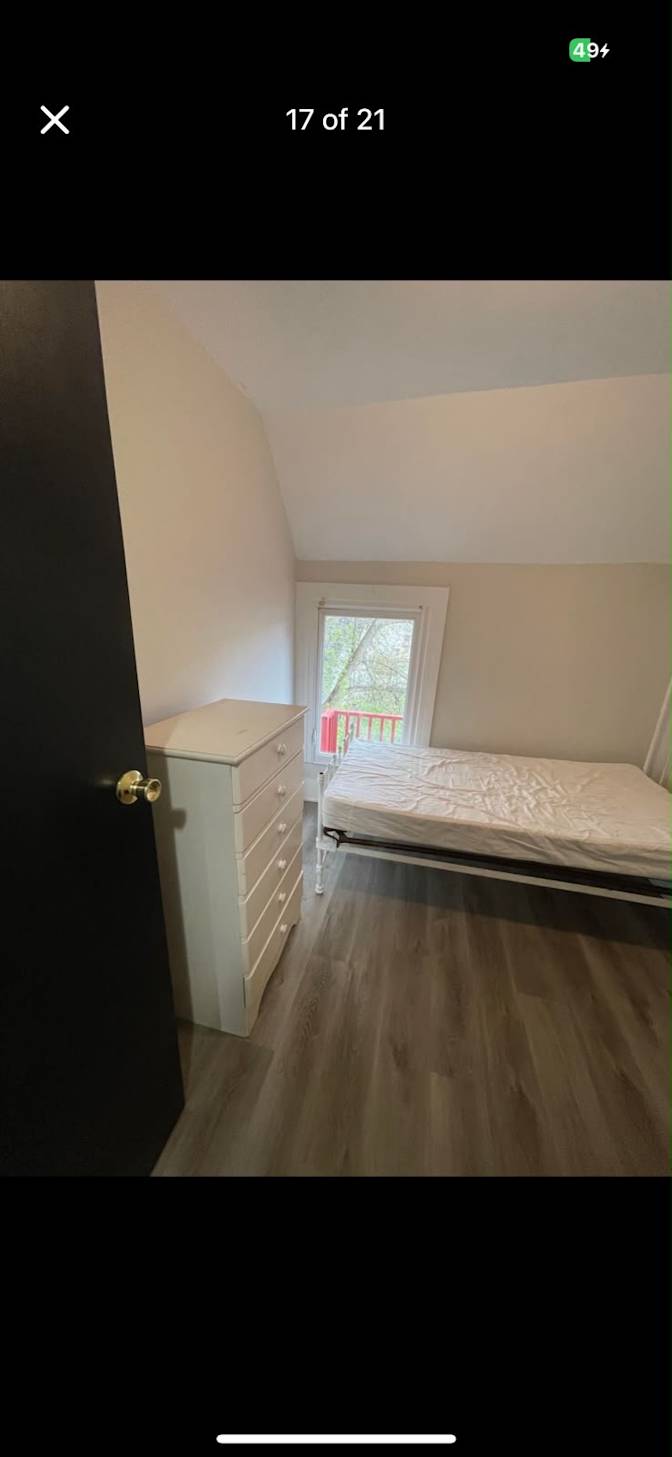 I J's room