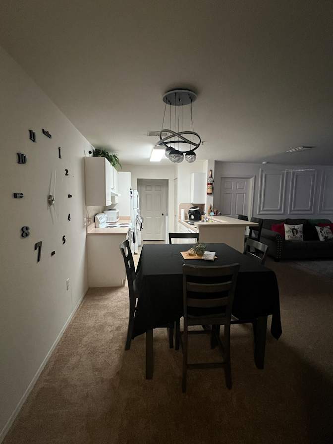 YARI's room