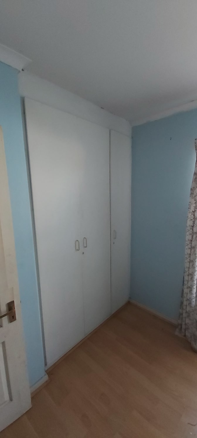 Sizwe MOGALE's room
