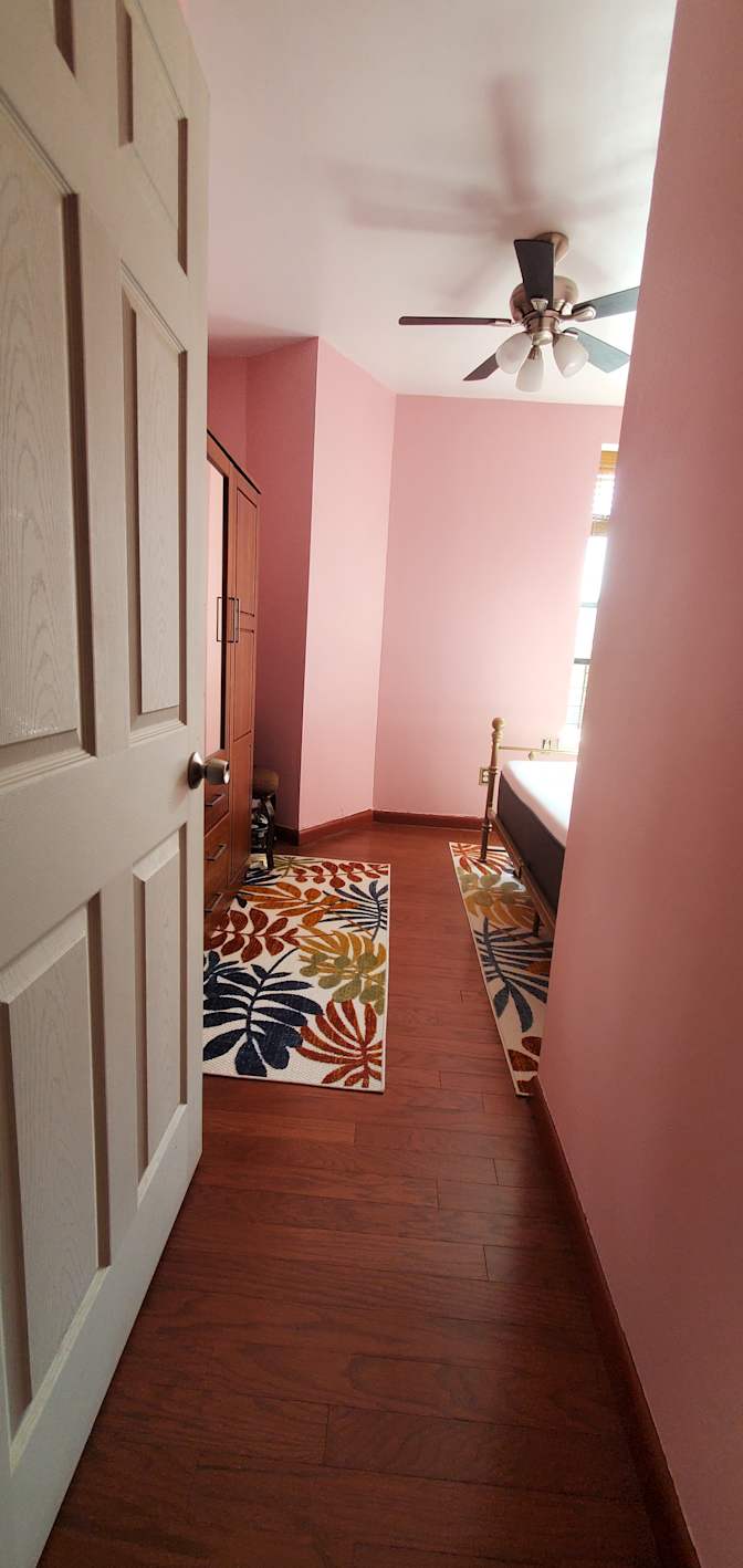 Ali's room