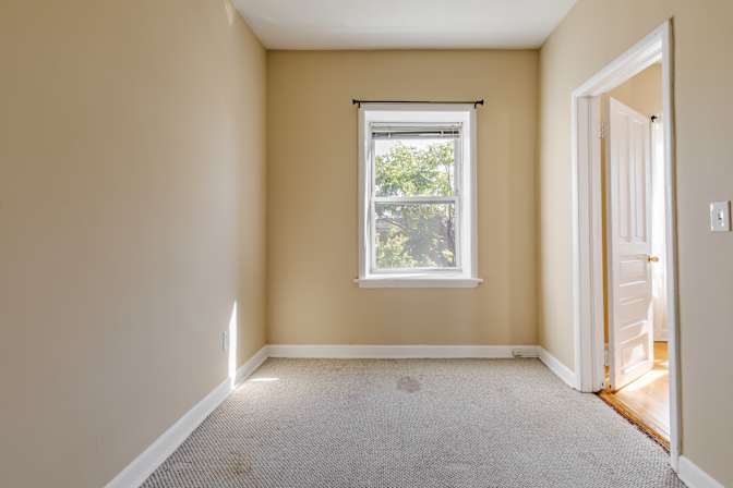 Sam June's room