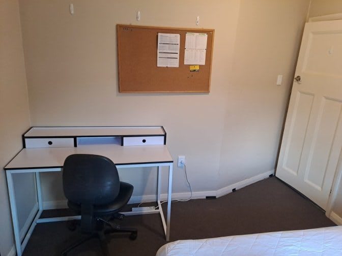 Stephen's room