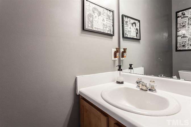 Alcove Rooms's room