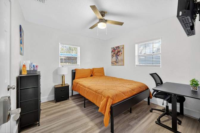 PadSplit's room
