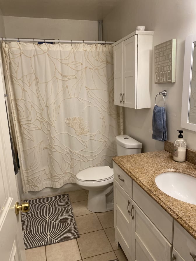 Suzanne's room
