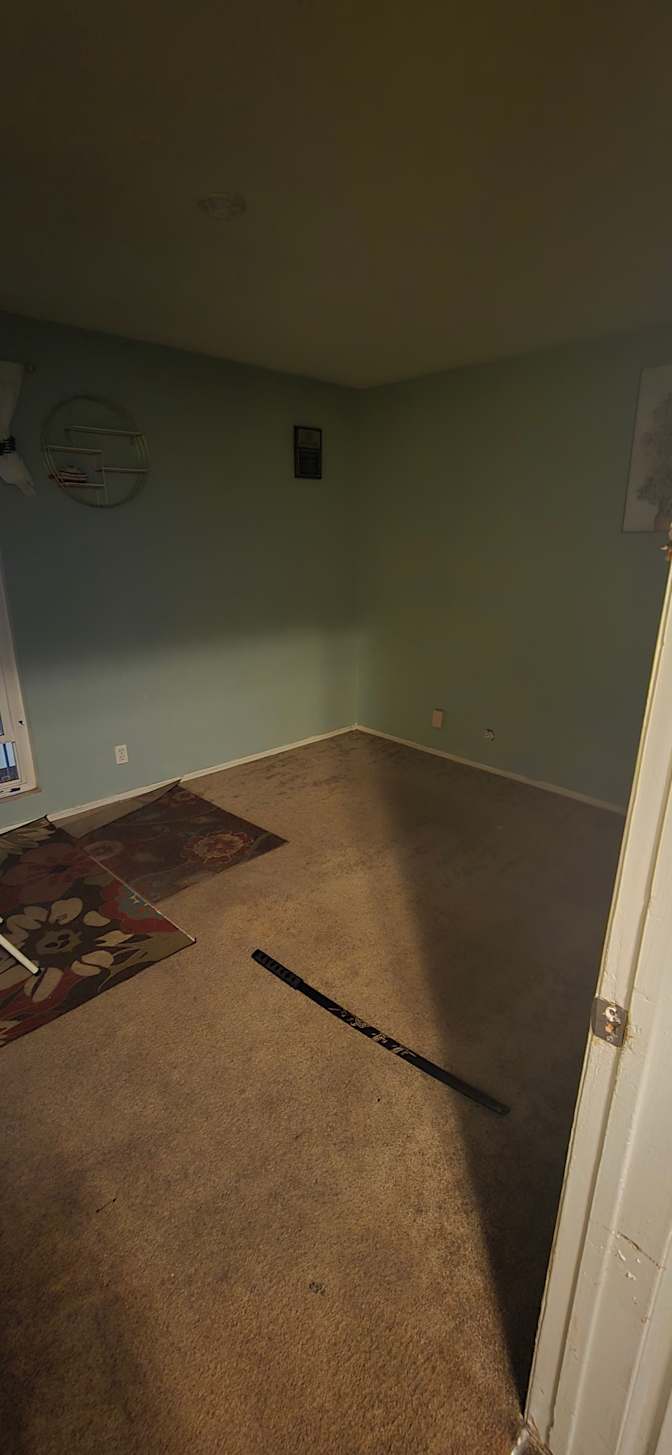 Francisco's room