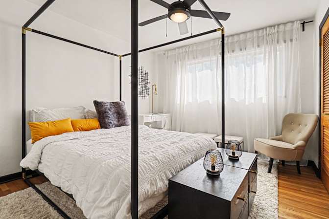 Deryl's room