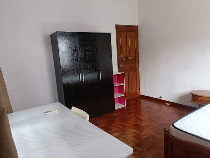 Ong Sor Hong's room