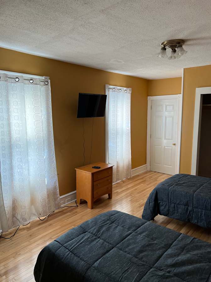 Winston's room