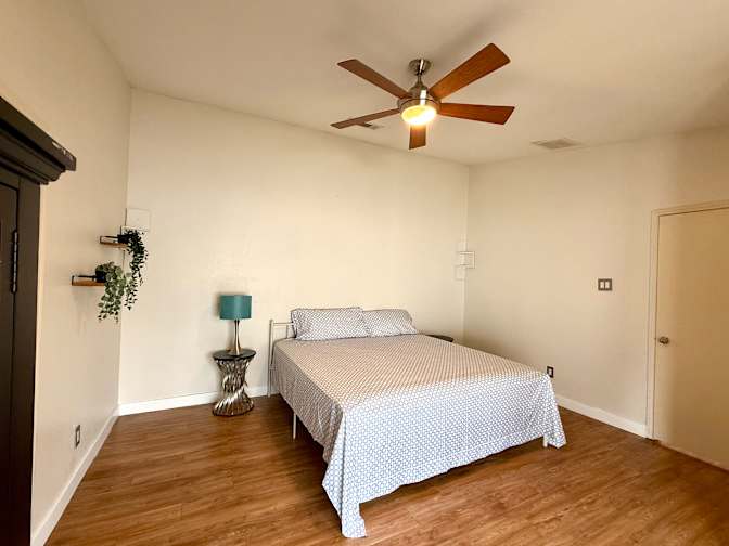 Do Nguyen's room