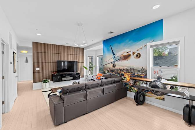 George's room