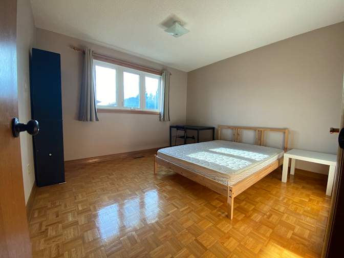Ben's room