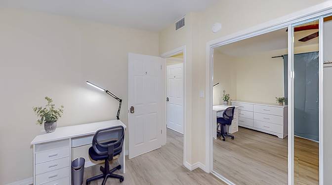 PadSplit's room