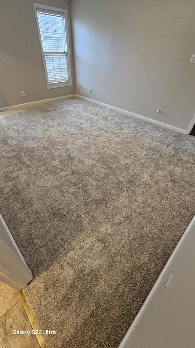 Luis's room