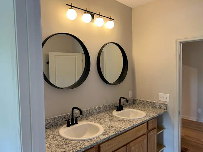 Alcove Rooms's room