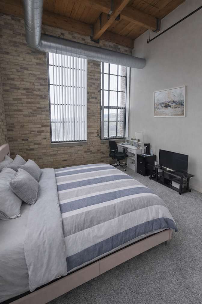 Crystal's room