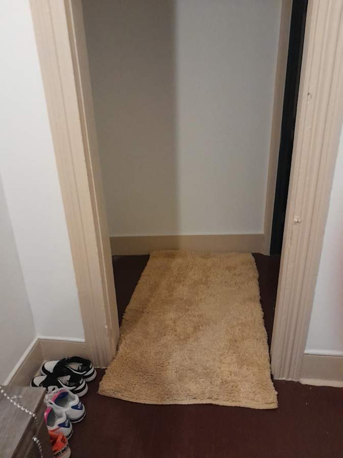 Wayne J Farrington's room
