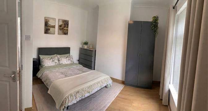 Vladi's room