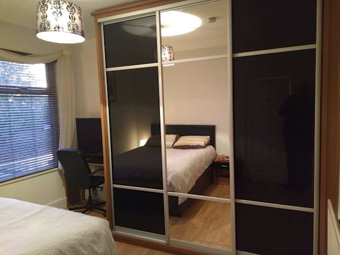 Pat's room