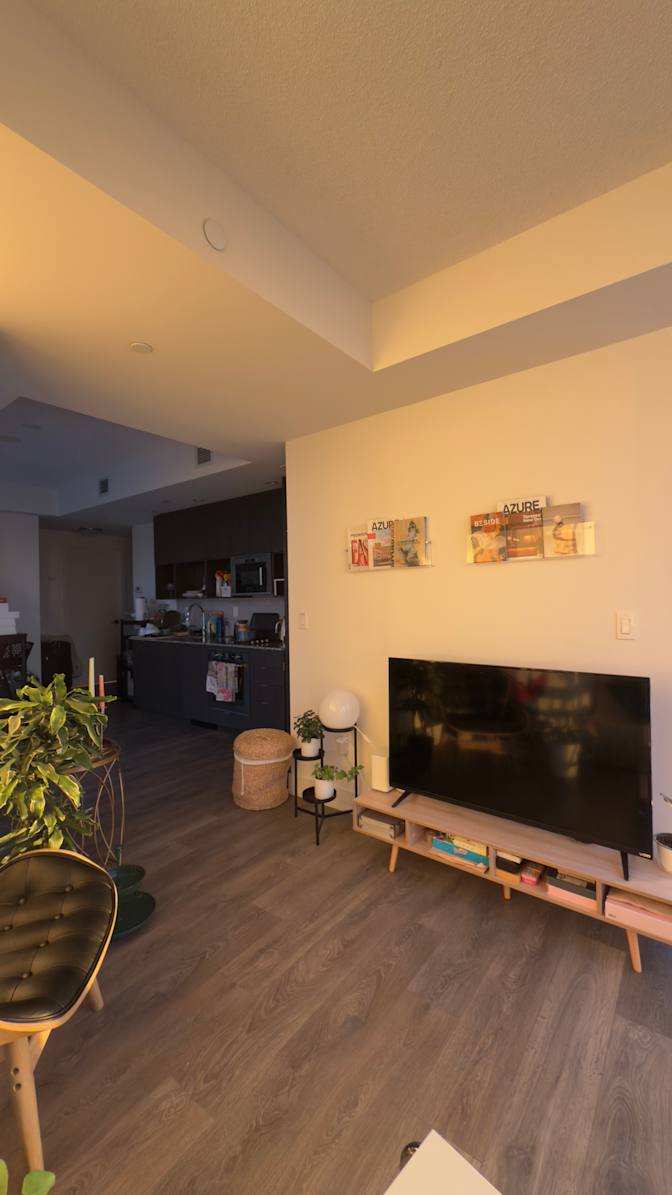 Ghazaleh Babaei Lakeh's room