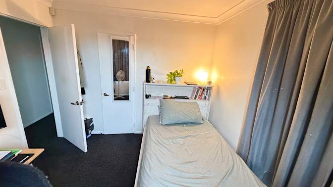 Albin's room