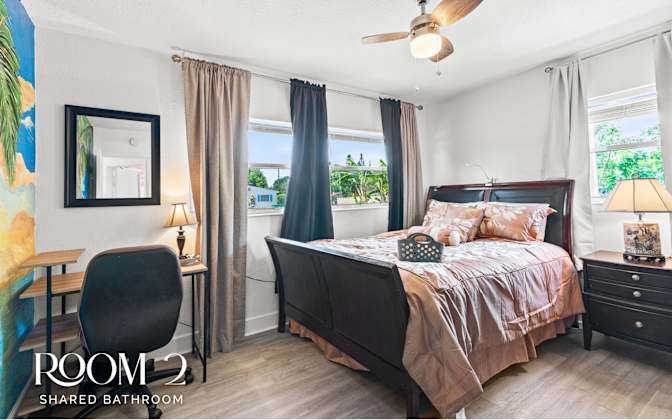Shawn Harris's room