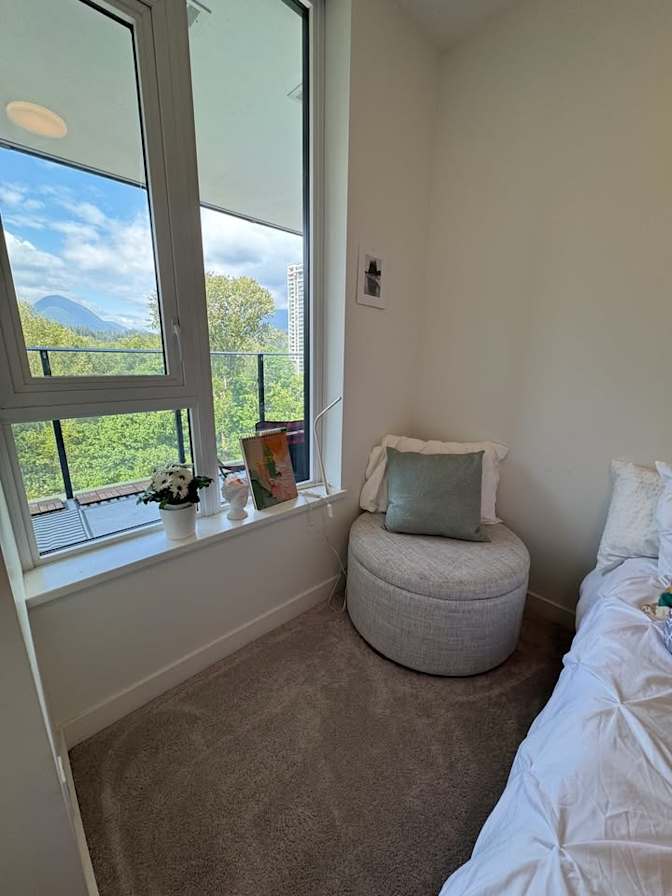 Van House's room