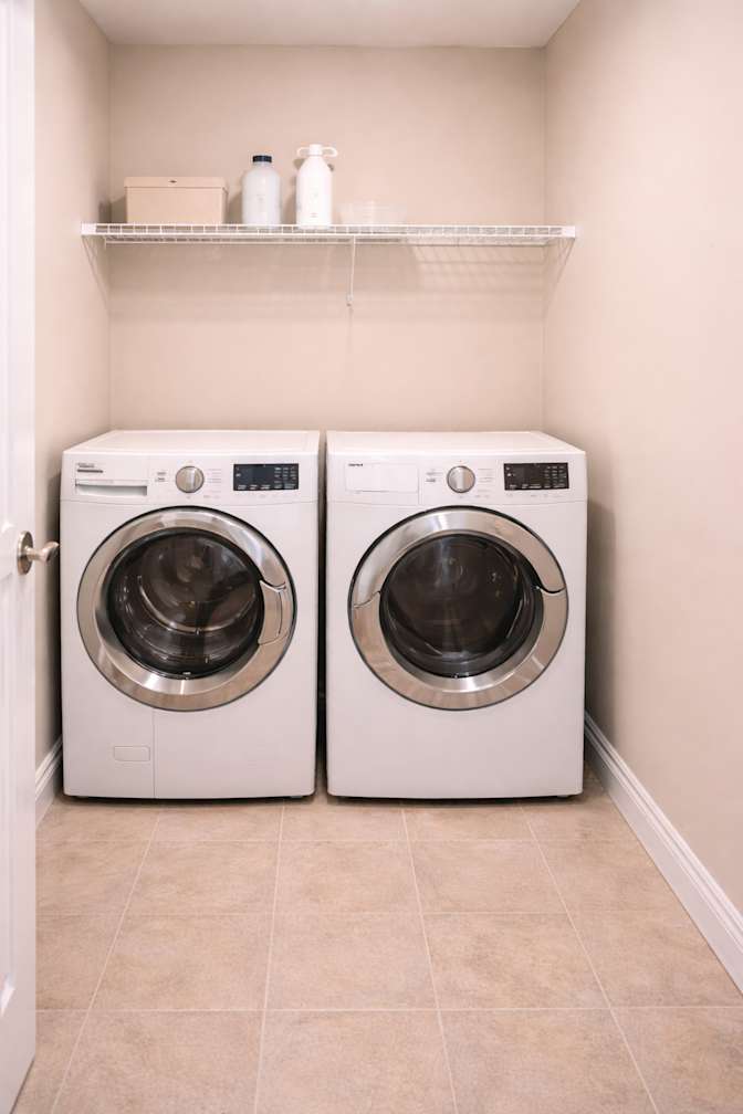 Parastoo Lalani's room