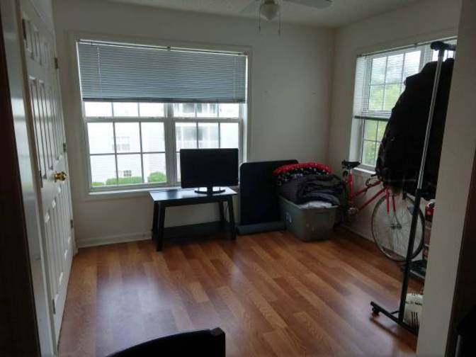 Alcove Rooms's room
