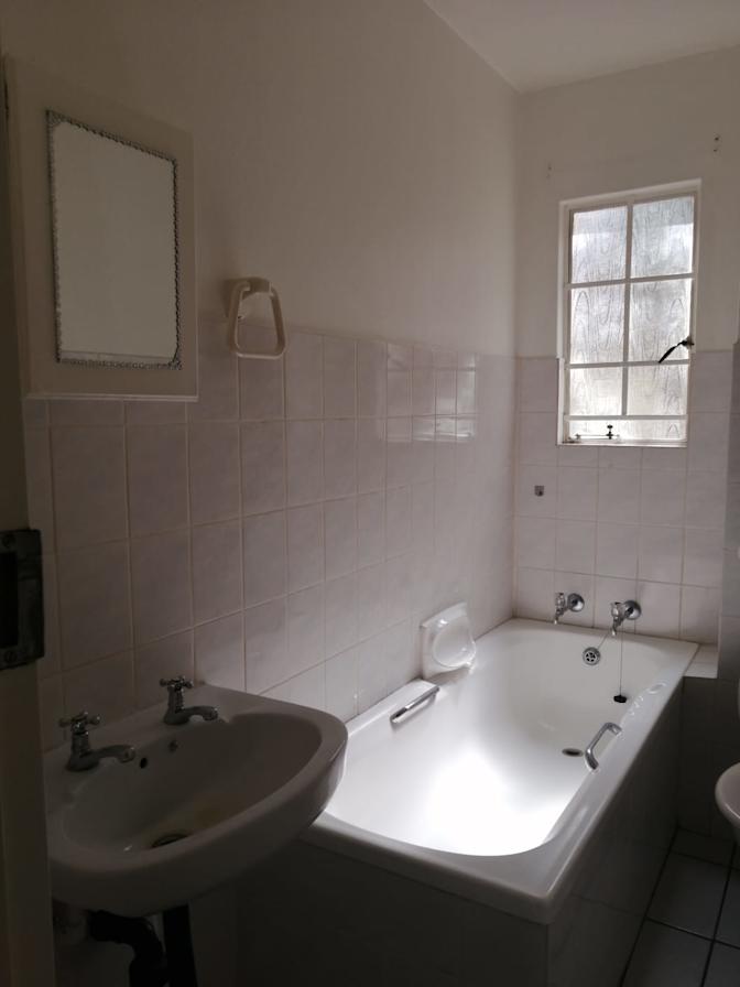 Thobile's room